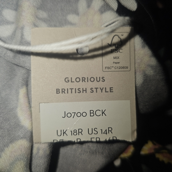 NWT Boden Lavinia Jersey Wrap Dress – Delicate Daisy Print - Size US 14 R - Picture 7 of 9